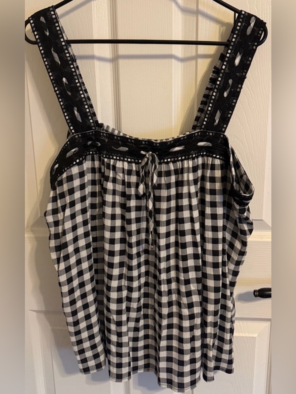 NWT Torrid Black White Gingham Crochet Lace Trim Tank Size 1 (14/16)